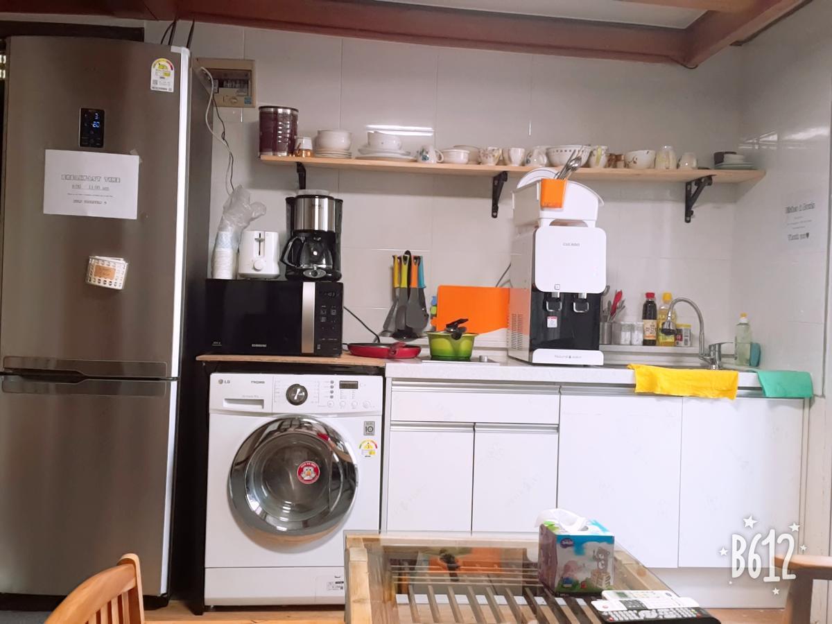 Able Hongdae Asrama *