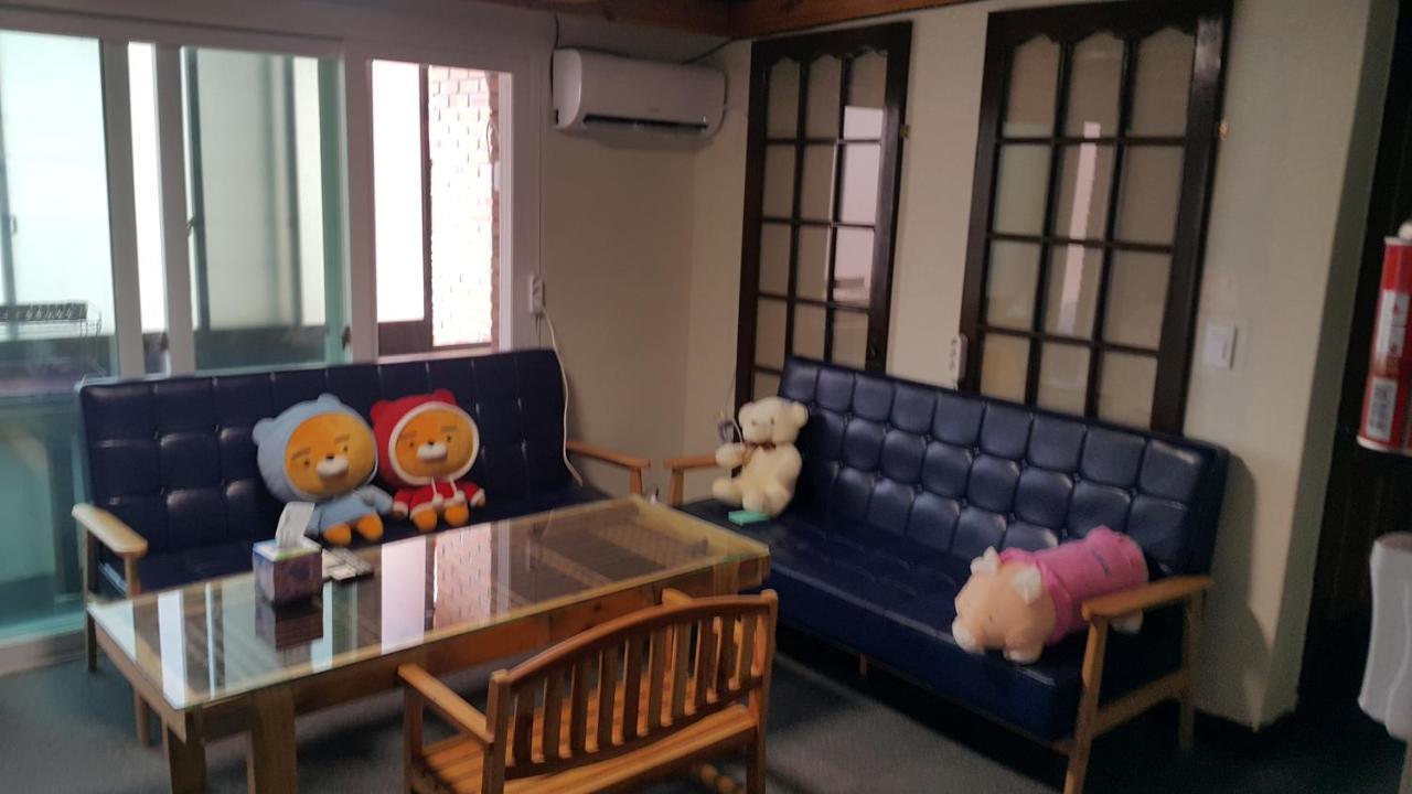 Able Hongdae Asrama Seoul